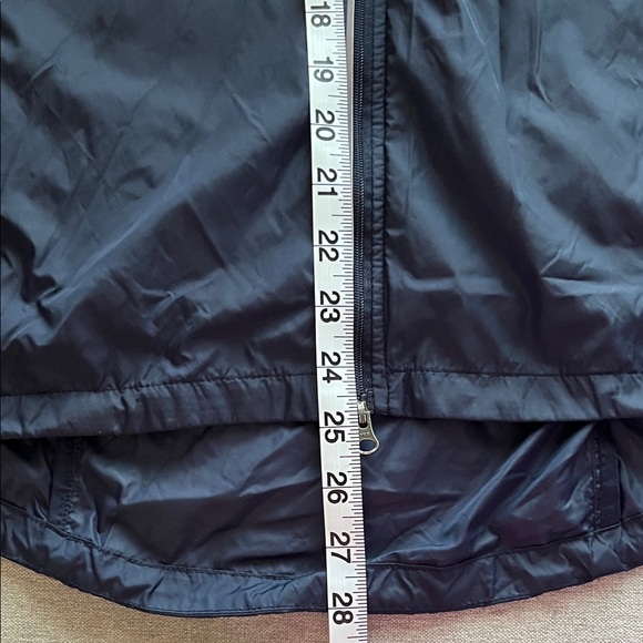 Chicago Bears Navy Blue Windbreaker - Picture 5 of 10